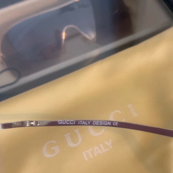 Gucci light tinted silver frame gradient blades. - Picture 6 of 10